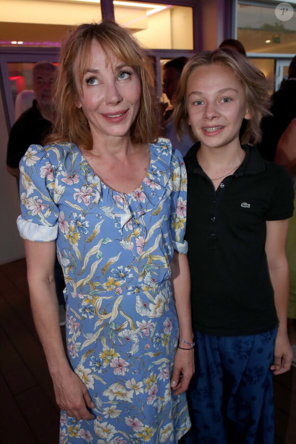 Exclusif - Julie Depardieu et son fils de 12 ans, Billy - Avant-première du film "Les Secrets de la Princesse de Cadignan" d'Arielle Dombasle au CNC à Paris, le 5 septembre 2023. © Bertrand Rindoff / Bestimage