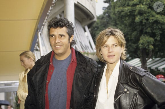 Avant lui, Virginie Coupérie-Eiffel a été l'épouse de Julien Clerc
Archives - En France, à Paris, lors du tournoi de Roland-Garros en 1994 : Julien Clerc et Virginie Coupérie-Eiffel