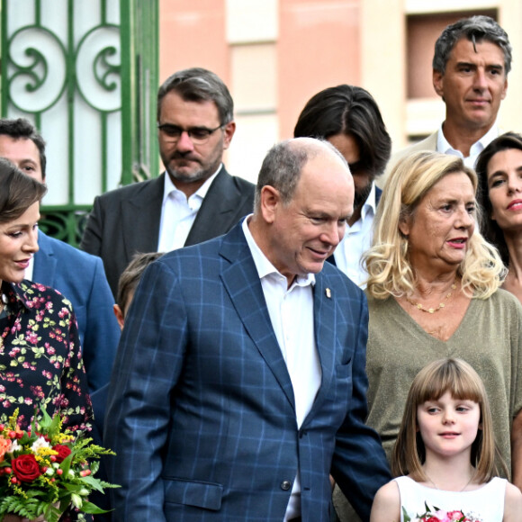 Le prince Albert II de Monaco, sa femme la princesse Charlene et leurs enfants, le prince héréditaire Jacques et la princesse Gabriella, accompagnés de Charlotte Casiraghi, de son fils Raphaël Elmaleh, de Dimittri Rassam, son mari et de leur fils Balthazar, entourés des membres du Conseil Municipal ont participé au traditionnel pique-nique des Monégasques " U Cavagnëtu " au parc Princesse Antoinette, à Monaco, le 9 septembre 2023. Après une messe célébrée par l'Archevêque de Monaco, tout le monde s'est retrouvé autour des inévitables barbajuans, accompagnés de pissaladières, de fougasses à l'anis et bien sûr de la socca. © Bruno Bebert / Bestimage 