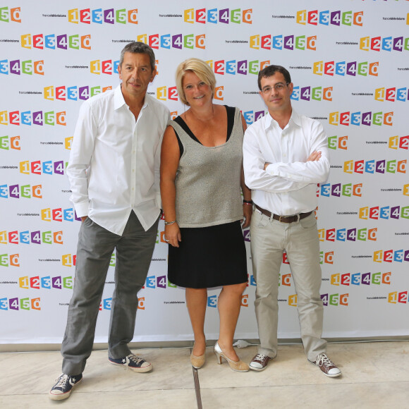 Michel Cymes, Marina Carrère d'Encausse, Benoît Thevenet - Conférence de presse de rentrée de France Télécisions, le 28 août 2012 à Paris.