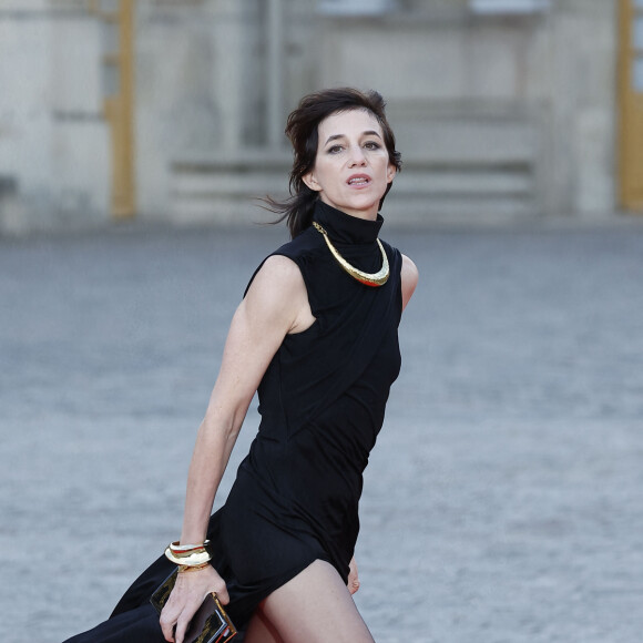 Charlotte Gainsbourg - Dîner d'Etat au château de Versailles en l'honneur de la visite officielle du roi et de la reine d'Angleterre en France (20 - 22 septembre 2023), le 20 septembre 2023. 150 invités triés sur le volet ont été conviés à cette occasion. © Jacovides-Moreau / Bestimage 