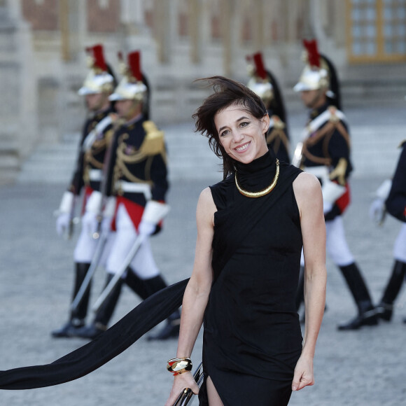 Charlotte Gainsbourg - Dîner d'Etat au château de Versailles en l'honneur de la visite officielle du roi et de la reine d'Angleterre en France (20 - 22 septembre 2023), le 20 septembre 2023. 150 invités triés sur le volet ont été conviés à cette occasion. © Jacovides-Moreau / Bestimage 