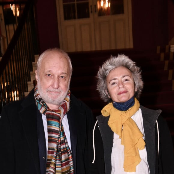 Exclusif - François Berléand et Alexia Strési lors de la première de la pièce de théâtre "L'avare" au Théâtre des Variétés à Paris le 15 janvier 2022 © Rachid Bellak / Bestimage 