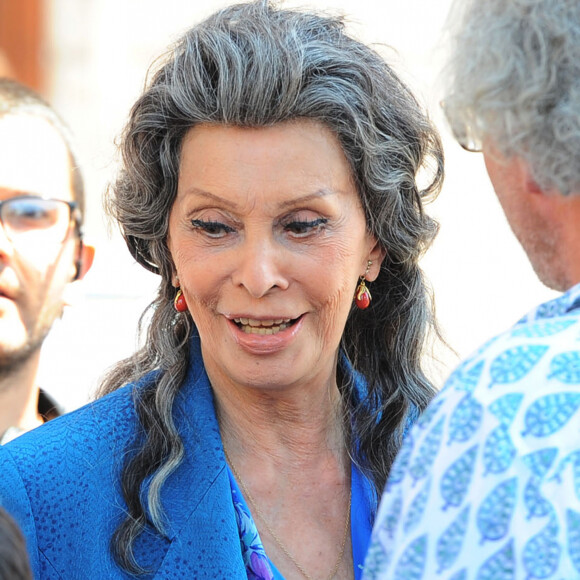 Sophia Loren sur le tournage de La Vita Davanti A Sé, réalisé par son fils Edoardo Ponti, à Bari, le 12 juillet 2019.