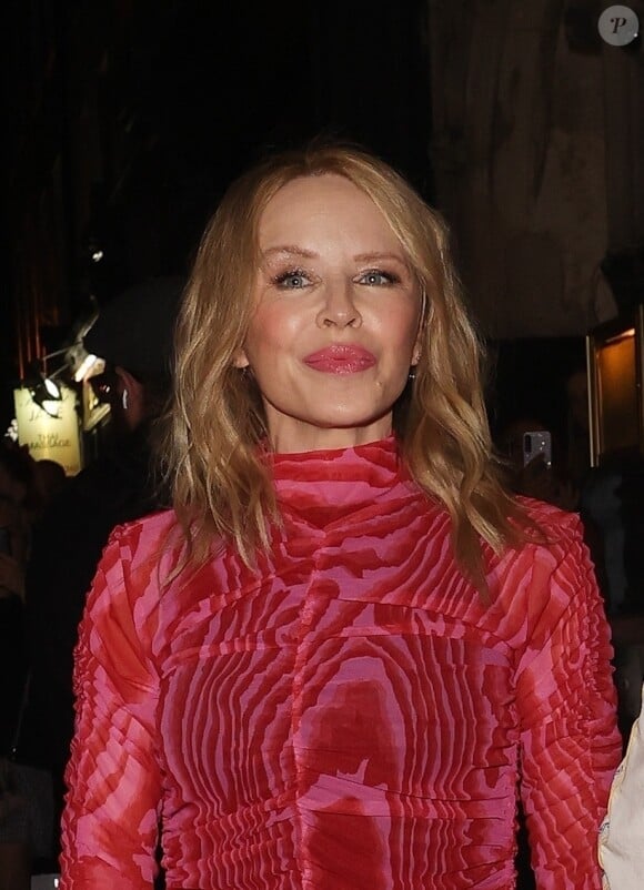 Kylie Minogue arrive à un concert secret à Londres après son apparition à The One Show with Angela Scanlon.