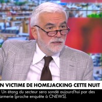 "La France Orange mécanique" : Pascal Praud très inquiet après le home-jacking de Bruno Guillon, un "traumatisme XXL"