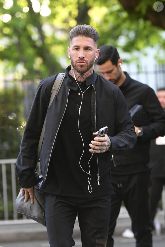 Sergio Ramos (PSG) - Arrivées des joueurs avant le Match de championnat de Ligue 1 Uber Eats opposant le Paris Saint-Germain (PSG) au RC Lens (3-1) au Parc des Princes à Paris le 15 avril 2023.