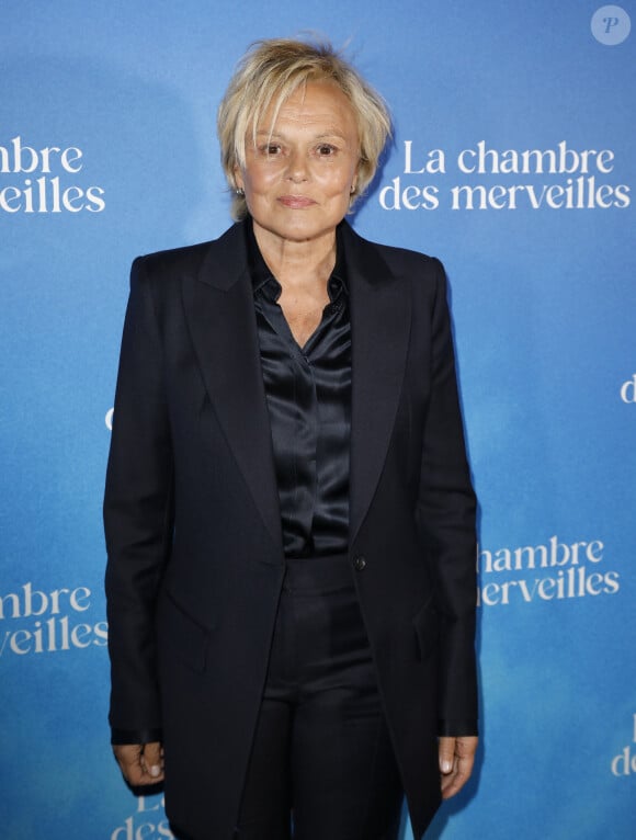 L'histoire ne révèle pas l'identité des hommes qui ont croisé la route de Muriel Robin
Muriel Robin - Avant-première du film "La chambre des merveilles" au cinéma Pathé Wepler à Paris le 6 mars 2023. © Marc Ausset-Lacroix/Bestimage