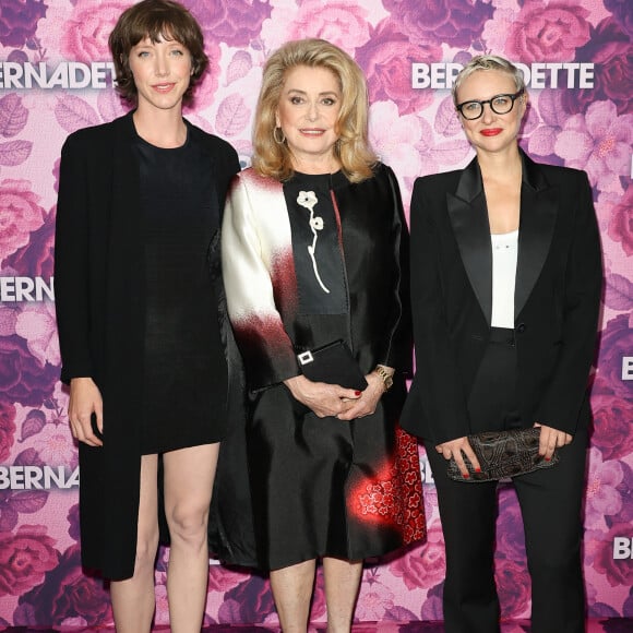 Sara Giraudeau, Catherine Deneuve, Lea Domenach - Avant-première du film "Bernadette" au cinéma "UGC Normandie" à Paris. Le 13 septembre 2023 © Coadic Guirec / Bestimage