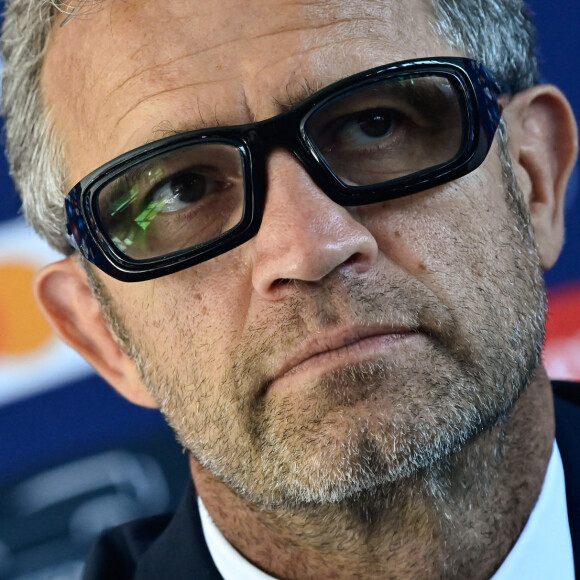 Le journaliste sportif a partagé l'antenne plusieurs années avec le sélectionneur du XV de France.
Fabien Galthié ( entraineur France ) - Conférence de presse de l'équipe de France de Rugby à Paris le 6 septembre 2023. © Federico Pestellini / Panoramic / Bestimage