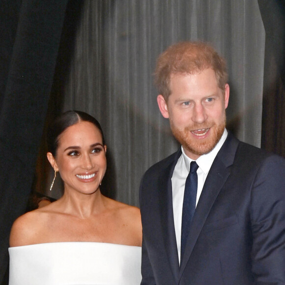 Le prince Harry et Megan Markle au photocall de la soirée de gala "Robert F. Kennedy Human Rights Ripple of Hope 2022" à l'hôtel Hilton de New York City, New York, Etats-Unis, le 6 décembre 2022. 