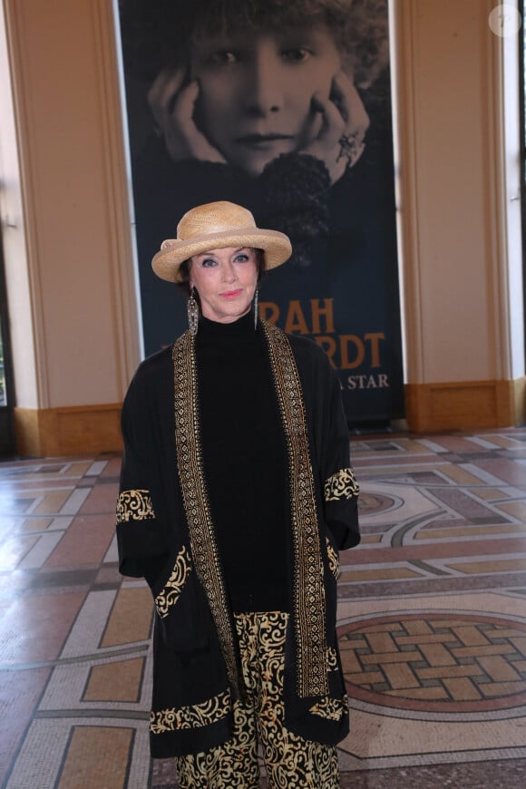 Anny Duperey - Vernissage de l'Exposition " Sarah Bernhardt - Et la Femme créa la Star " au Petit Palais à Paris, France, le 12 Avril 2023. © Bertrand Rindoff / Bestimage 