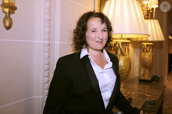 Anne Roumanoff lors de la soirée des "Stéthos d'or 2023" à l'hôtel Four Seasons George V à Paris le 27 mars 2023. © Cédric Perrin / Bestimage