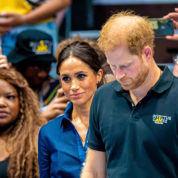 Le prince Harry, duc de Sussex et Meghan Markle, duchesse de Sussex lors des Invictus Games 2023 au Merkur Spiel-Arena à Düsseldorf, en Allemagne.