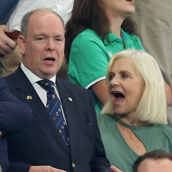 Le prince Albert a soutenu les joueurs
Le prince Albert II de Monaco dans les tribunes du match de Coupe du monde de rugby opposant l'Irlande à l'Ecosse (36-14) au stade de France à Saint-Denis, proche Paris, Seine Saint-Denis, France, le 7 octobre 2023. © Jacovides-Moreau/Bestimage 