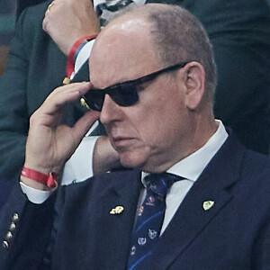 Le prince Albert a assisté au match
Le prince Albert II de Monaco dans les tribunes du match de Coupe du monde de rugby opposant l'Irlande à l'Ecosse (36-14) au stade de France à Saint-Denis, proche Paris, Seine Saint-Denis, France