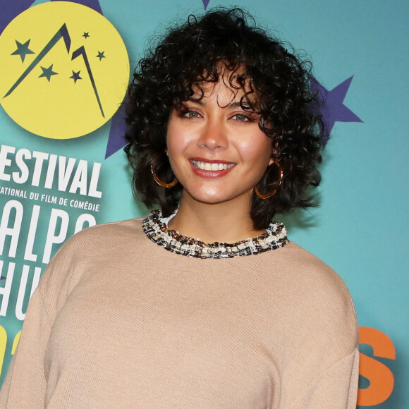Durant les prochains mois, l'ancienne Miss France va se préparer à une nouvelle compétition de haut niveau qui va radicalement transformer son physique.
Vaimalama Chaves (Miss France 2019) - Photocall de la cérémonie de clôture du 26ème Festival de l'Alpe d'Huez le 21 janvier 2023. © Dominique Jacovides/Bestimage