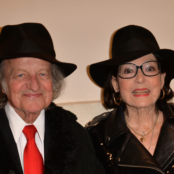 Nana Mouskouri et son mari André Chapelle lors du photocall du dernier défilé de mode Haute-Couture printemps-été 2020 "Jean-Paul Gaultier" au théâtre du Châtelet à Paris, France, le 22 janvier 2020. © Veeren-Clovis/Bestimage 