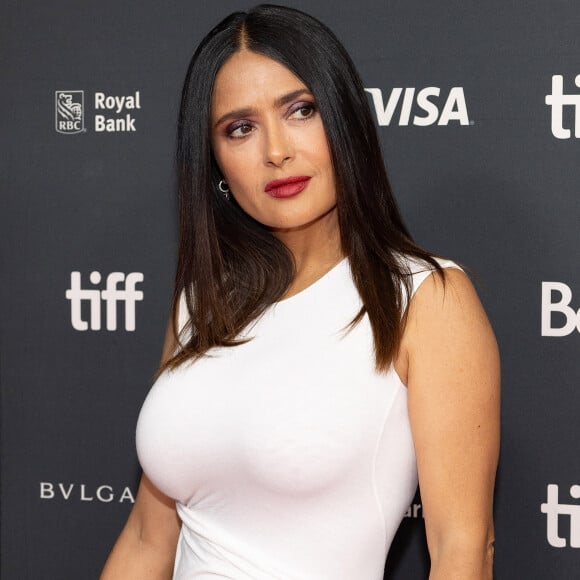 Salma Hayek a partagé une publication ce mercredi sur son compte Instagram.
Salma Hayek - Première du film "El sabor de la navidad" lors du 48ème Festival International du Film de Toronto.  © Picjer-imageSPACE / Zuma Press / Bestimage 