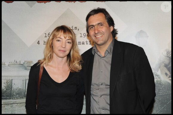 Emmanuel Chain et sa femme Valérie à l'occasion de l'avant-première de La Rafle qui s'est tenue au Gaumont des Champs-Elysées, à Paris, le 8 mars 2010.