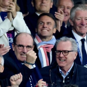 Emmanuel Macron, Jean Castex, Richard Ferrand - People des les tribunes de la coupe du Monde de Rugby France 2023 - Match de quart de finale "France-Afrique du Sud (28-29)" au Stade de France à Saint-Denis 15 octobre 2023. © Moreau-Jacovides/Bestimage