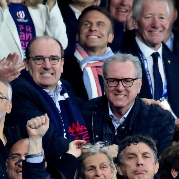 En passionné de rugby, Jean Castex avait fait le déplacement
Emmanuel Macron, Jean Castex, Richard Ferrand - People des les tribunes de la coupe du Monde de Rugby France 2023 - Match de quart de finale "France-Afrique du Sud (28-29)" au Stade de France à Saint-Denis 15 octobre 2023. © Moreau-Jacovides/Bestimage