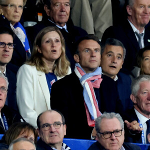 Yaël Braun-Pivet, Emmanuel Macron, Gérald Darmanin et sa femme Rose-Marie Devillers, Jean Castex, Richard Ferrand - People des les tribunes de la coupe du Monde de Rugby France 2023 - Match de quart de finale "France-Afrique du Sud (28-29)" au Stade de France à Saint-Denis 15 octobre 2023. © Moreau-Jacovides/Bestimage