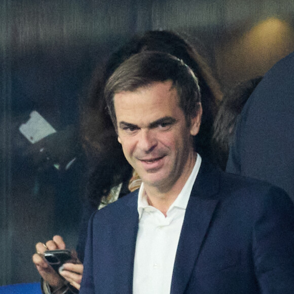 Olivier Véran - People des les tribunes de la coupe du Monde de Rugby France 2023 - Match de quart de finale "France-Afrique du Sud (28-29)" au Stade de France à Saint-Denis 15 octobre 2023. © Moreau-Jacovides/Bestimage