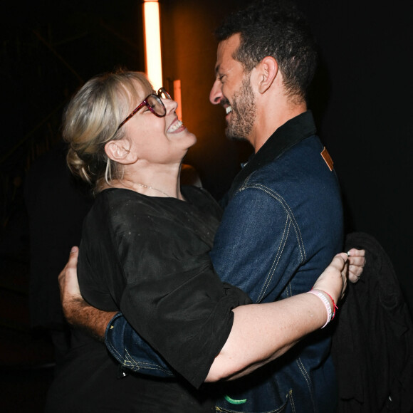 Laurence Boccolini a alors réagi via ses réseaux sociaux.
Laurence Boccolini et Vincent Dedienne - People à la 100ème du spectacle de Vincent Dedienne "Un soir de gala" aux théâtre Marigny à Paris le 27 juin 2022. © Coadic Guirec/Bestimage