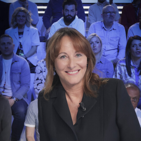 Exclusif - Ségolène Royal - Sur le plateau de l'émission TPMP (Touche Pas à Mon Poste) présentée en direct par C.Hanouna et diffusée sur C8 - Paris le 17/04/2023 - © Jack Tribeca / Bestimage 