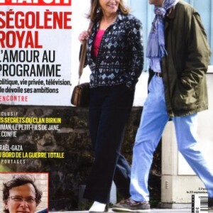 Ségolène Royal et son compagnon Bruno en couverture de "Paris Match", numéro du 19 octobre 2023.