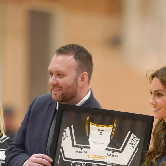 Catherine (Kate) Middleton, princesse de Galles, patronne de la Rugby football League, lors d'une visite au centre sportif Allam de l'Université de Hull pour participer à une journée d'inclusion de la Rugby League organisée par la Rugby football League Hull FC et l'Université. 