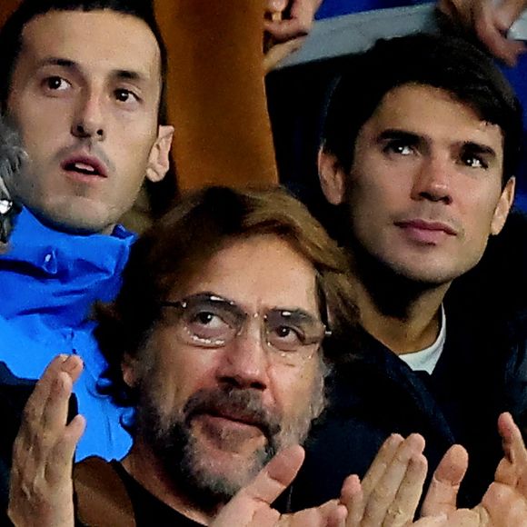 Javier Bardem dans les tribunes lors de la demi-finale de la Coupe du Monde de Rugby opposant l'Argentine à la Nouvelle Zélande (6 - 44) au Stade de France à Saint-Denis, France, le 20 octobre 2023. © Dominique Jacovides/Bestimage 