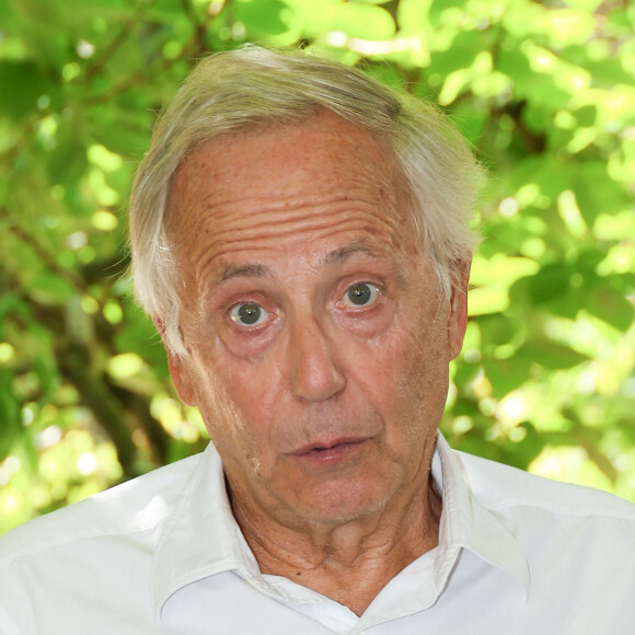 Fabrice Luchini est un visage emblématique du cinéma et du théâtre en France
Fabrice Luchini - Photocall du film "La Petite" présenté en ouverture du 16ème festival du film francophone d'Angoulême (FFA).