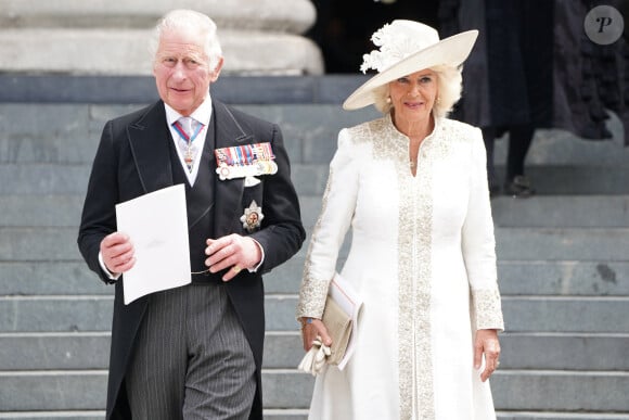 Le prince Charles, prince de Galles, et Camilla Parker Bowles, duchesse de Cornouailles - Les membres de la famille royale et les invités lors de la messe célébrée à la cathédrale Saint-Paul de Londres, dans le cadre du jubilé de platine (70 ans de règne) de la reine Elisabeth II d’Angleterre. Londres, le 3 juin 2022.
