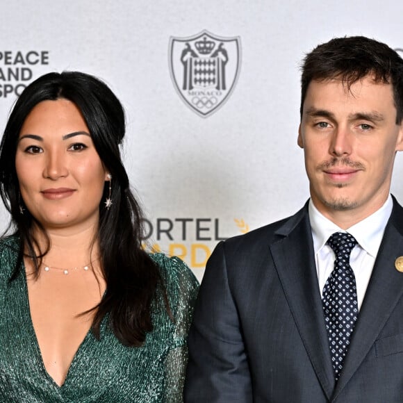 Louis et sa femme Marie Ducruet au photocall de la soirée des Sportel Awards 2023 au Grimaldi Forum à Monaco, le 23 octobre 2023. Les Sportel Awards sont une compétition internationale visant à récompenser les plus belles images de sport de l'année dans le cadre du Sportel qui est un salon international du sport et des médias qui se déroule en Principauté. © Bruno Bebert/Bestimage 