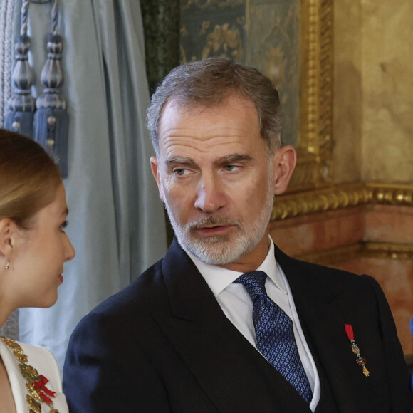 La princesse héritière Leonor d'Espagne prête serment d'allégeance à la Constitution le jour de son 18ème anniversaire ; Elle reçoit le collier de l'ordre de Charles III Le 31 octobre 2023.  Photo ©2023 95/Lagencia