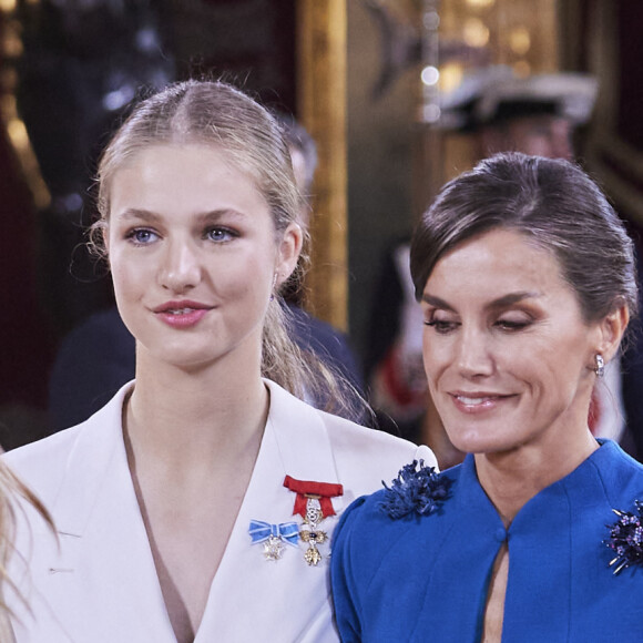 La princesse héritière Leonor d'Espagne prête serment d'allégeance à la Constitution le jour de son 18ème anniversaire ; Elle reçoit le collier de l'ordre de Charles III Le 31 octobre 2023.  Photo ©2023 95/Lagencia