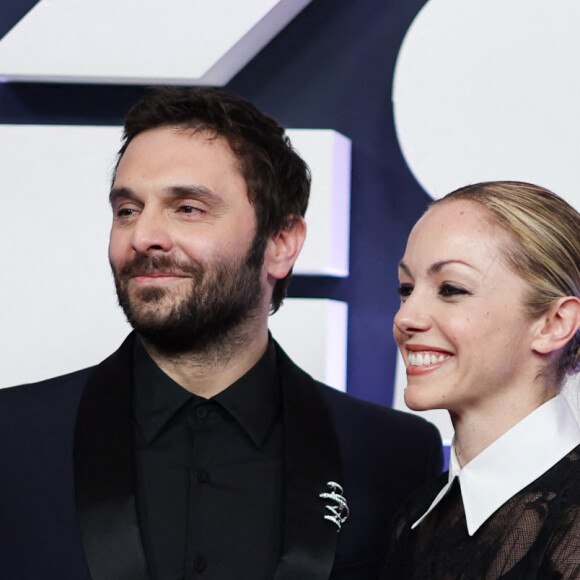 Pio Marmai et sa compagne Charlotte Ranson au photocall de la 48ème cérémonie des César à l'Olympia à Paris le 24 février 2023 © Dominique Jacovides / Olivier Borde / Bestimage 