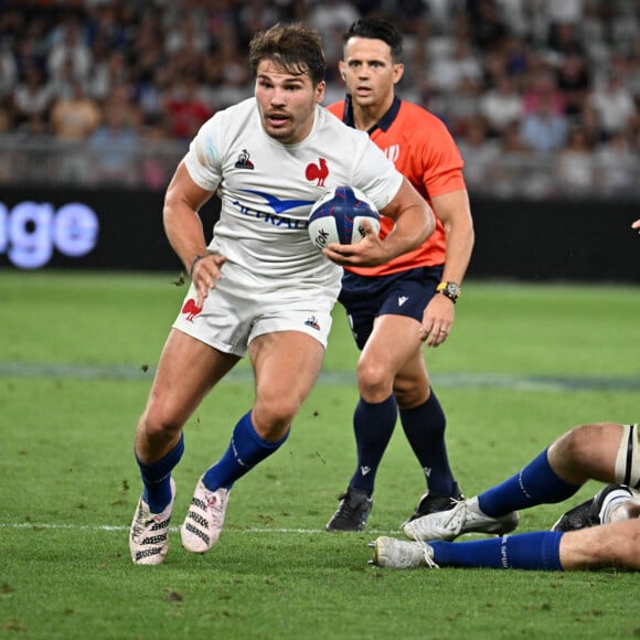 Antoine Dupont (france) : France vs Ecosse (30-27) - Match préparatif pour la coupe du monde 2023 à Saint-Étienne le 12 août 2023. © Frédéric Chambert / Panoramic / Bestimage