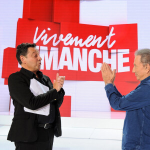 Exclusif - Laurent Gerra et Michel Drucker - Enregistrement de l'émission Vivement Dimanche au Studio Gabriel à Paris ; diffusée le 27 août 2023. © Guillaume Gaffiot / Bestimage 