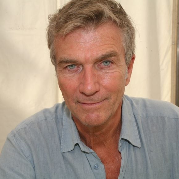 Philippe Caroit lors du 33ème salon du livre de Cosne-sur-Loire le 18 septembre 2021.
