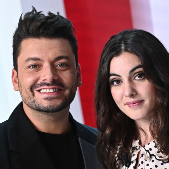Exclusif - Kev Adams et Claire Chust - Enregistrement de l'émission "Vivement Dimanche", présentée par M.Drucker et diffusée le 19 novembre sur France 3, au Studio Gabriel à Paris © Guillaume Gaffiot / Bestimage