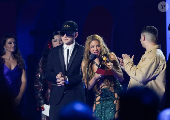 Shakira couronnée aux Latin Grammy Awards grâce à sa chanson de vengeance  contre Gerard Piqué