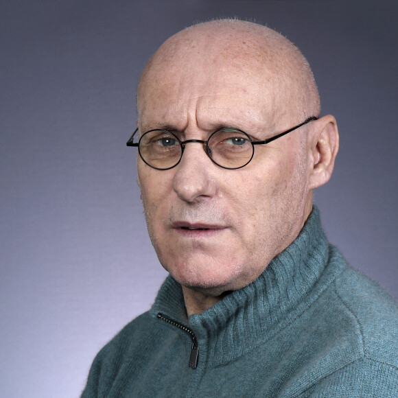 "On avait l'impression de ne pas jouer la Coupe du monde à la maison. C'est une évidence", poursuit l'ancien président de la FFR
 
Portrait de Bernard Laporte lors de l'enregistrement de l'émission "Chez Jordan" à Paris. Le 11 avril 2023 © Cédric Perrin / Bestimage