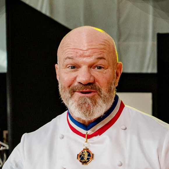 Exclusif - Philippe Etchebest préside le salon français de la restauration "Expotel" à Bordeaux. Il dirige aussi la journée des chefs et sa compétion regroupant 22 Etoiles sur l'évènement, le 25 Novembre 2019. © Patrick Bernard/ Bestimage 