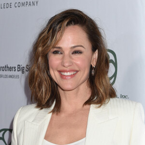 C'est sur le tournage de la troisième saison de la série "Alias" que les deux acteurs se sont rencontrés et sont rapidement tombés amoureux. 
Jennifer Garner - Les célébrités assistent à la soirée "The Big Night Out" à Los Angeles.