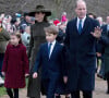 Comme ce fut le cas en 2019.
Le prince William, Kate Middleton, le prince George de Galles, et la princesse Charlotte de Galles - La famille royale d'Angleterre assiste au service religieux de Noël à l'église St Mary Magdalene à Sandringham, Norfolk, Royaume Uni, le 25 décembre 2022.
