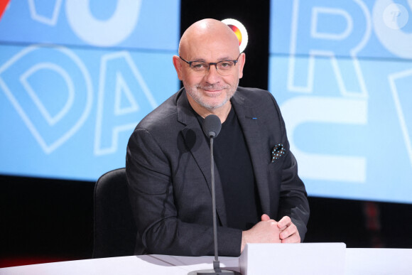 "Les médias espagnoles sont hallucinés du penalty accordé au PSG", a lancé Fred Hermel
 
Exclusive - Frederic Hermel dans Les Grandes Gueules sur RMC, à Paris, France, le 25 avril, 2022. Photo by Jerome Domine/ABACAPRESS.COM