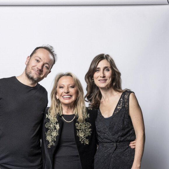Exclusif - Studio - Bastien Lucas, Véronique Sanson, Julie Rousseau - Enregistrement de l'émission "La chanson secrète", présentée par N.Aliagas et diffusée le 1er décembre sur TF1 © Guillaume Gaffiot-Cyril Moreau / Bestimage 